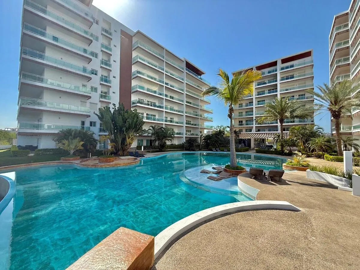 Apartment In Marina Mazatlan With Pool 0*,
